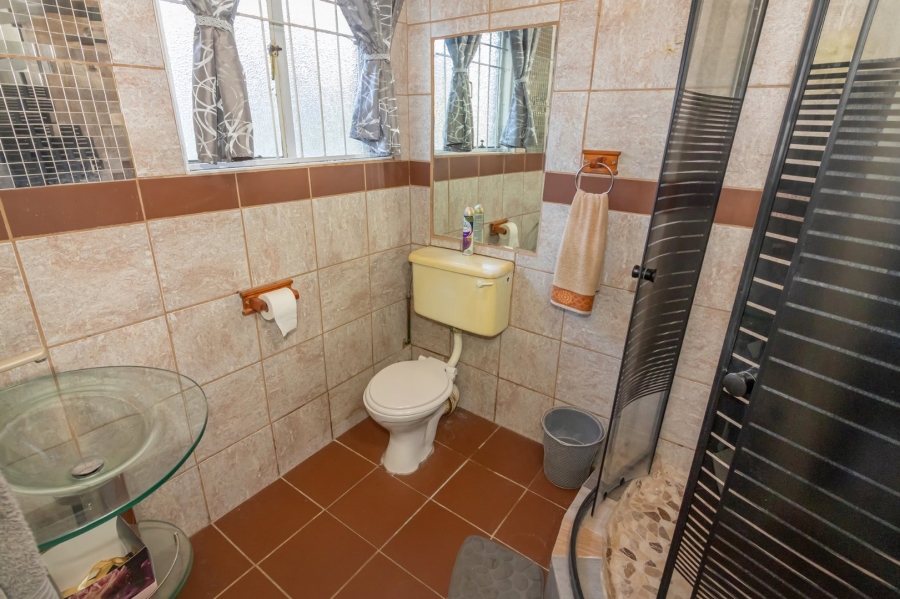 3 Bedroom Property for Sale in Wilgenhof Free State